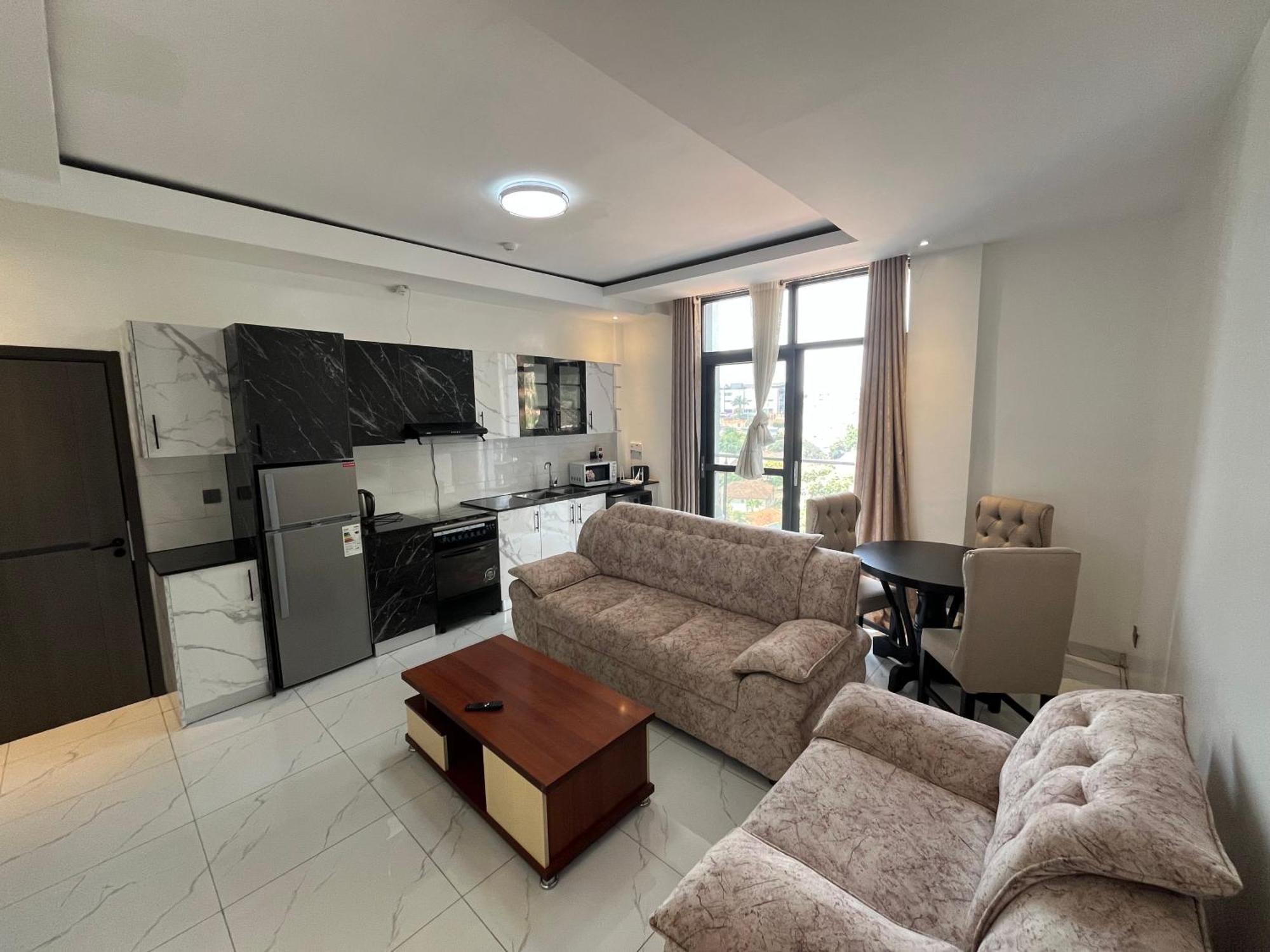 One bedroom, living room