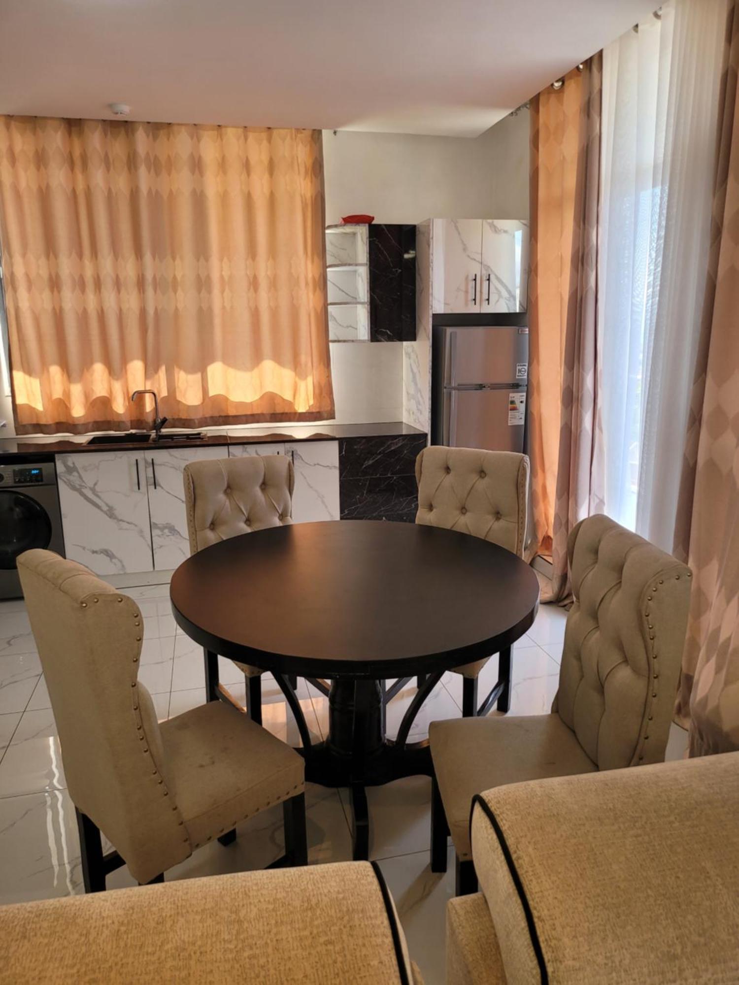 Two bedrooms, dining area