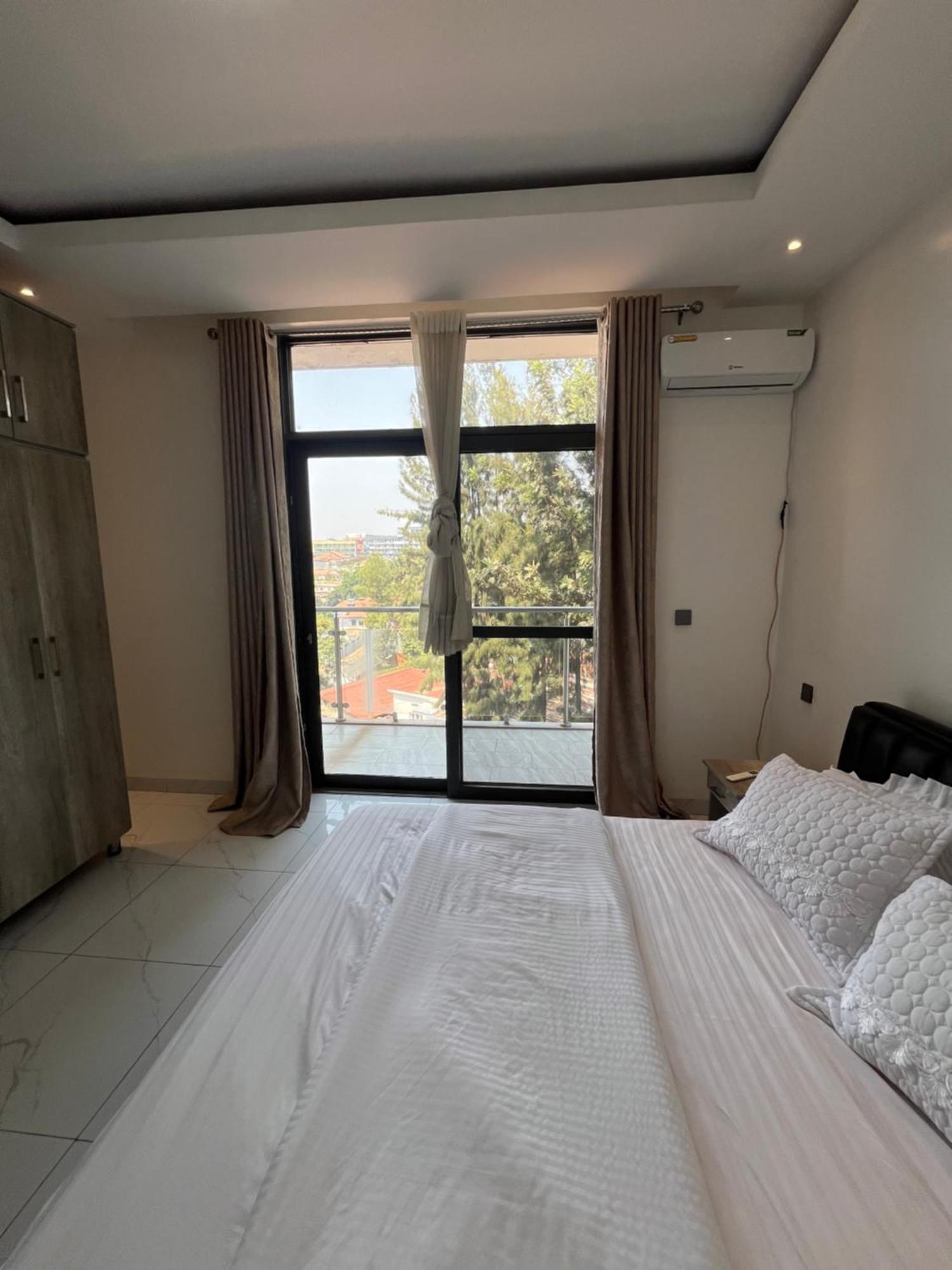 One bedroom, bedroom